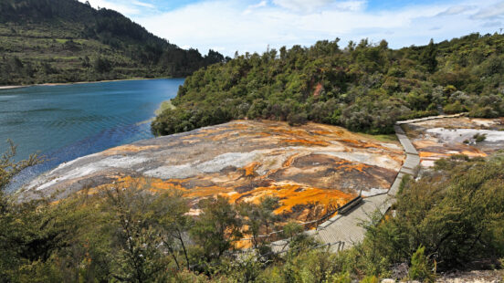 taupo-volcanic-terrain-new-zealand
