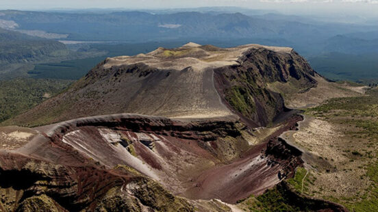 mount-tarawera-rotorua-new-zealand