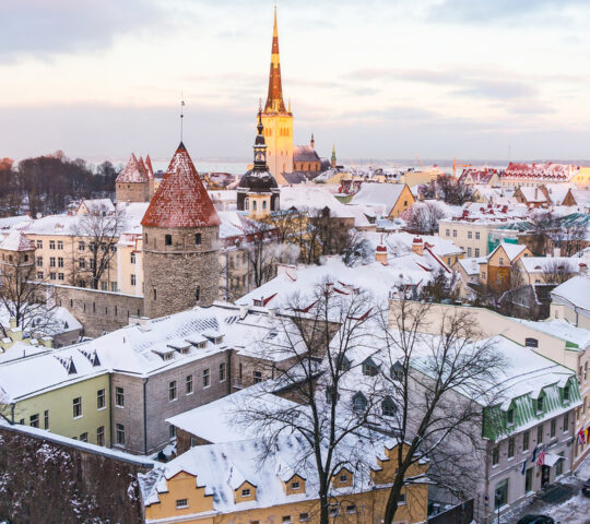 The magic of Tallinn in the snow