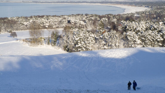 family-vacations-in-denmark-dragsholm-castle-winter