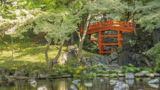 Tokyo, footbridge, ornamental garden, red, Japan, Koishikawa Korakuen garden,