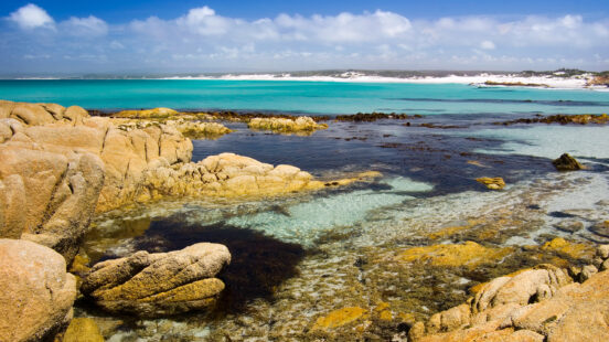 bay-of-fires-tasmania-australia