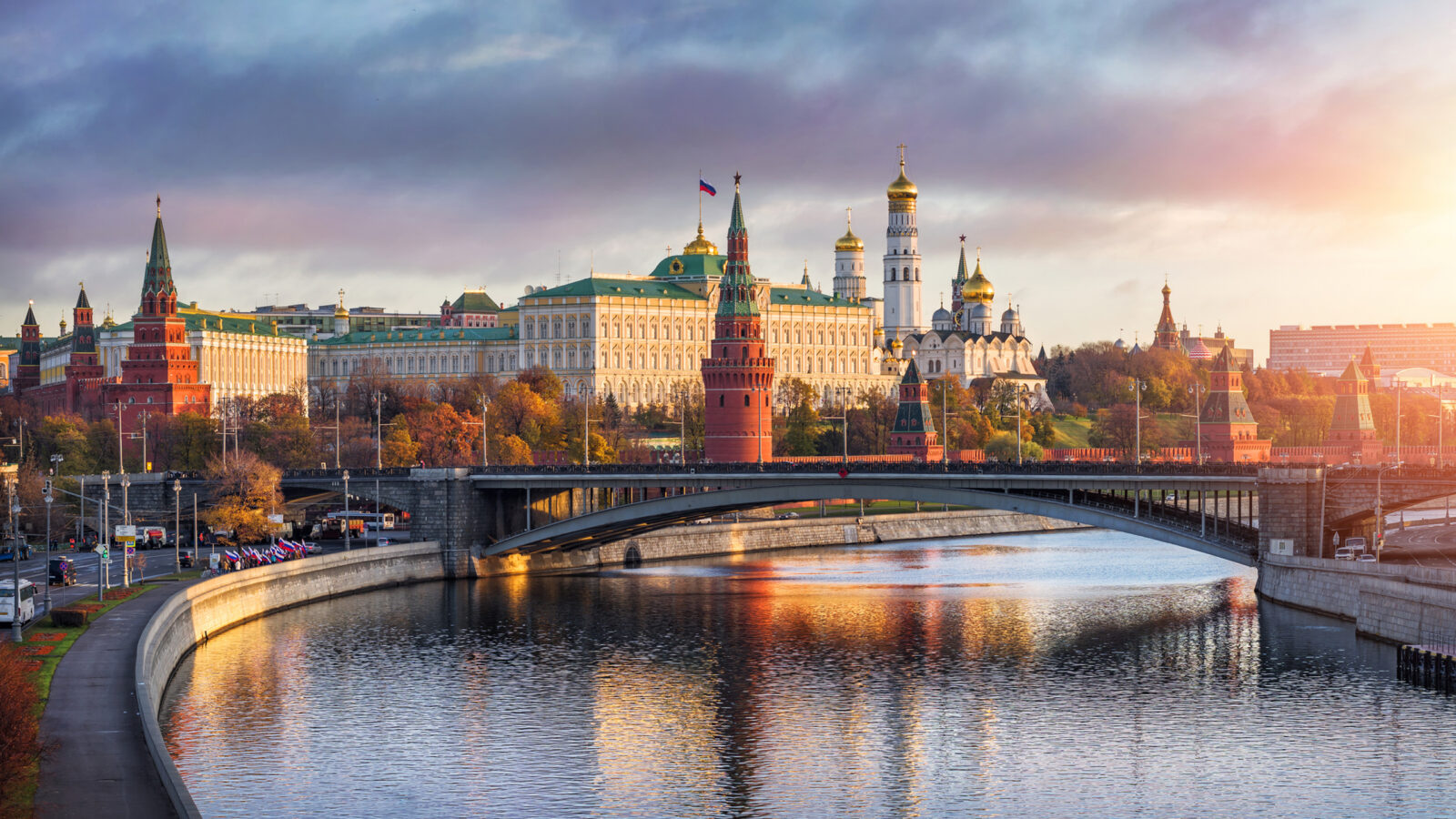 morning-moscow-kremlin