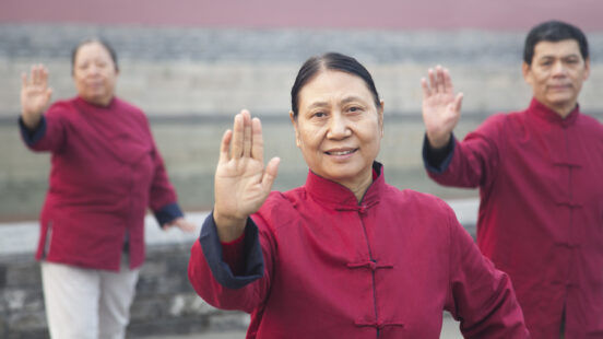 chinese-taiji-people