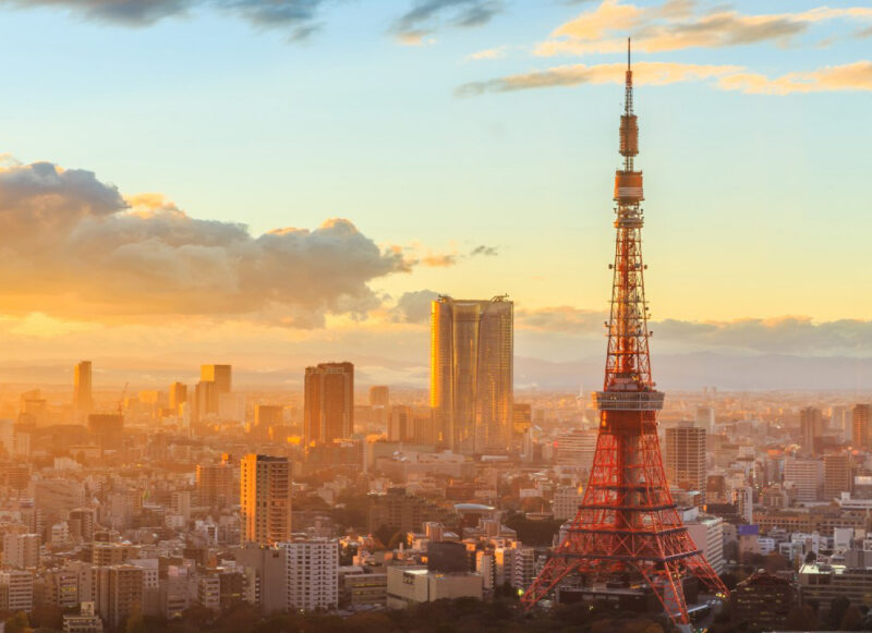 Tokyo skyline view with tall, red spire of Tokyo Tower