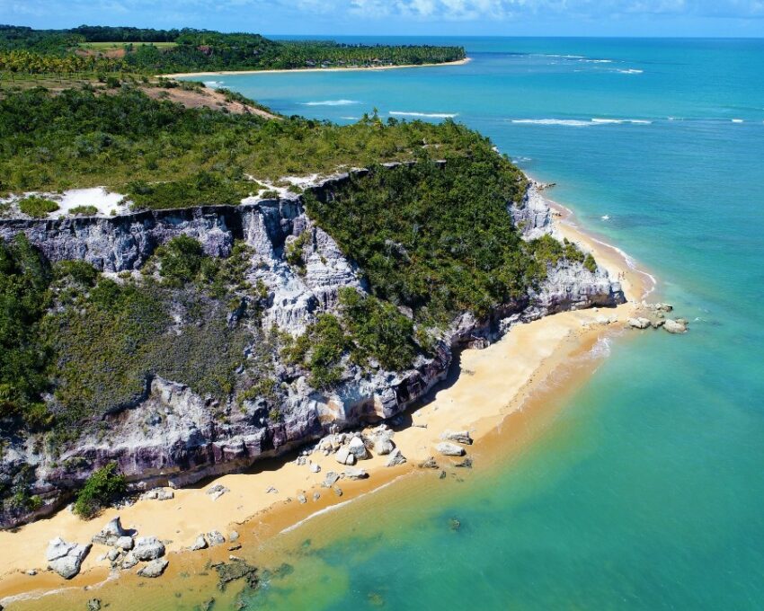 Bike tour through Buffalo Valley to Itaquena Beach