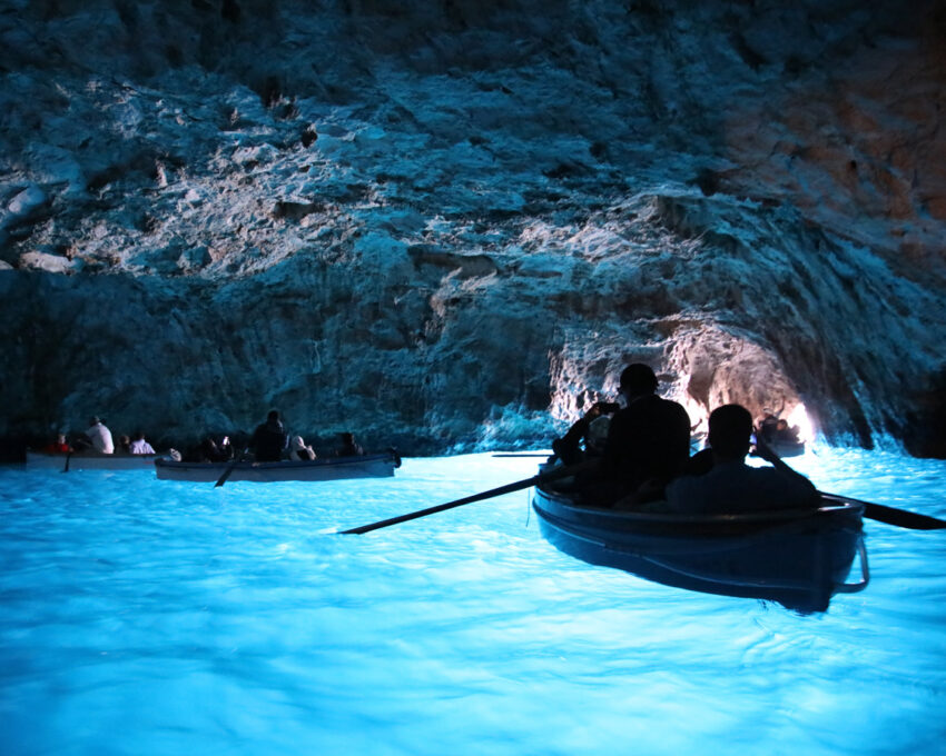 Capri day trip by private speedboat