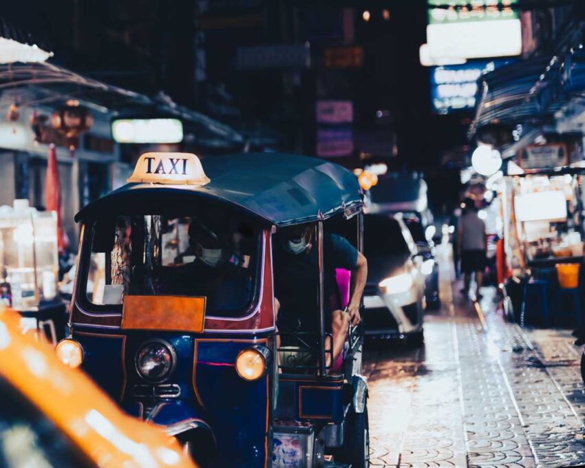 Bangkok street food tour by tuk tuk