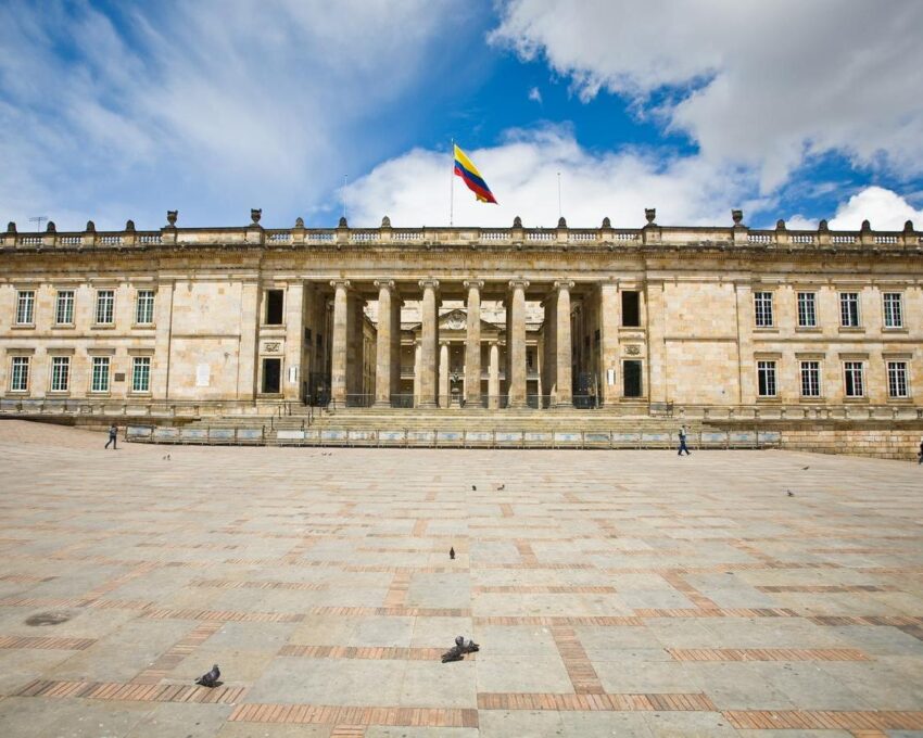 Explore Bogotá