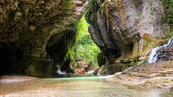Martvili canyon