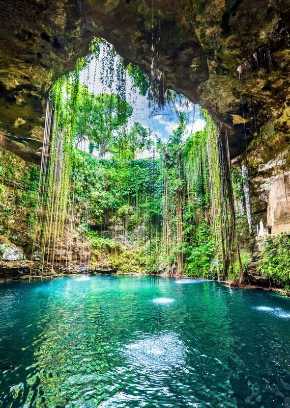 Ik-Kil Cenote, Yucatan Peninsula in Mexico
