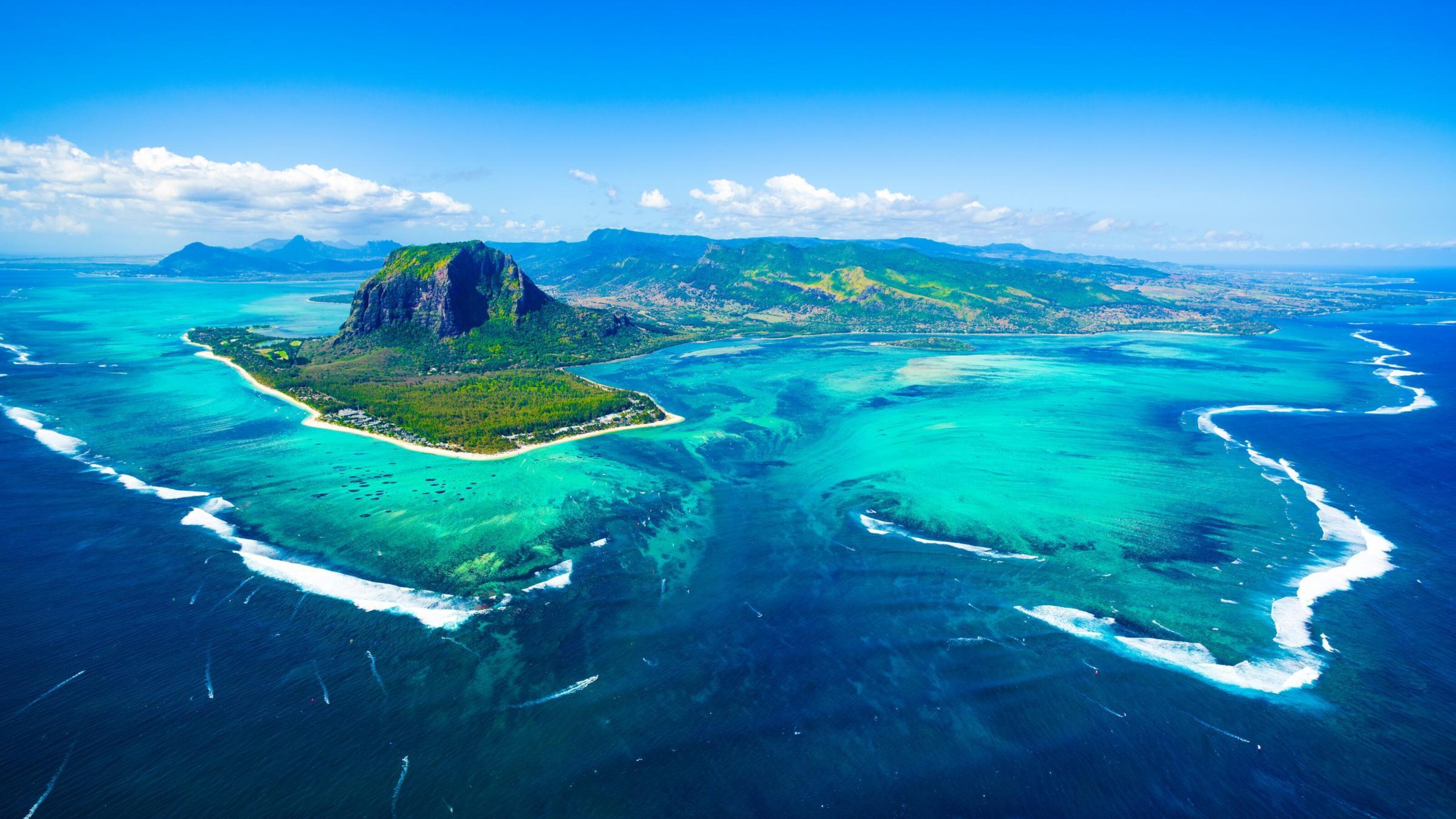 A Classic Cape, Kruger and Mauritius Beach Escape