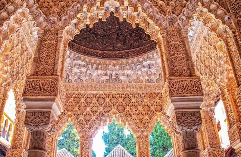 Detail of the royal palace Nazaries of the Alhambra, Granada, Andalucia, Spain
