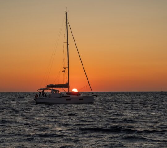 Santorini sunset cruise
