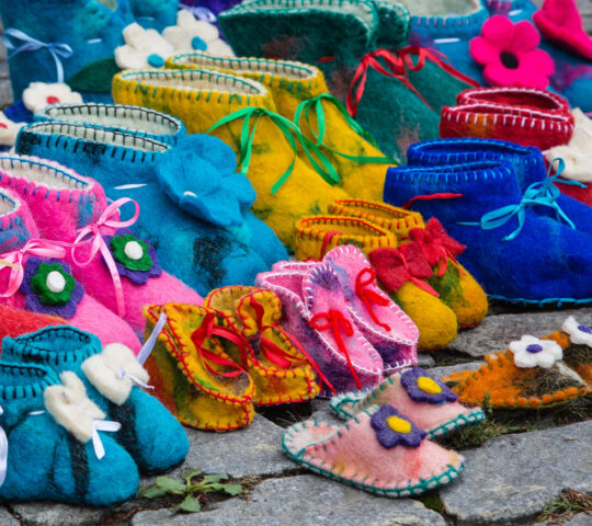 Georgian felt shoes