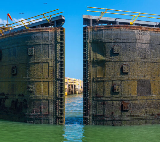 Miraflores Locks
