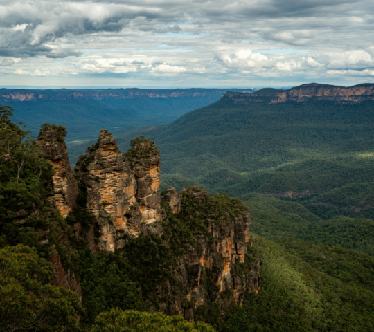 Hiking in the Blue Mountains