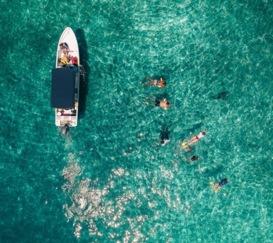 Snorkelling trips to Belize Barrier Reef