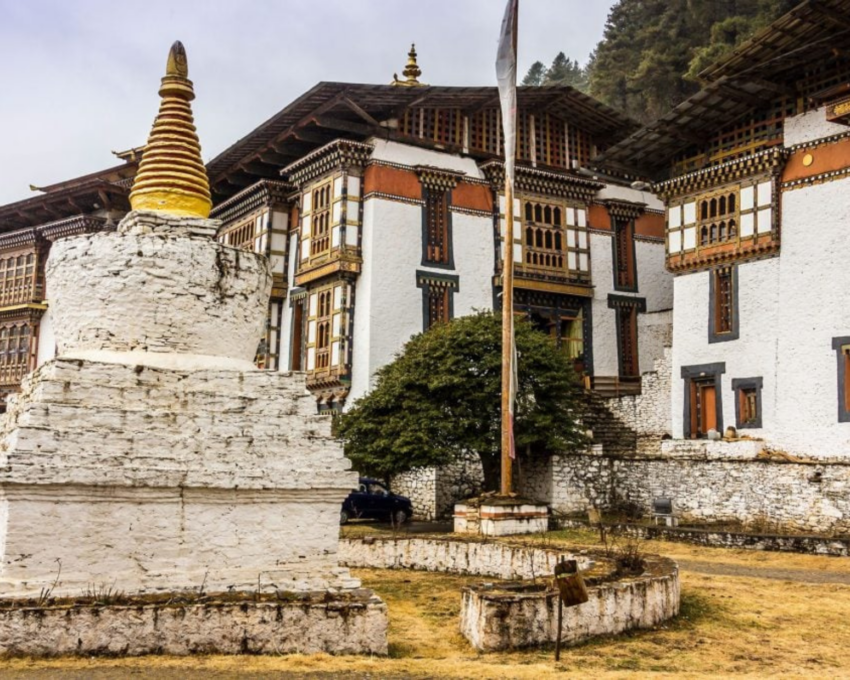 A private tour of Kurjee and Jambay lhakhang