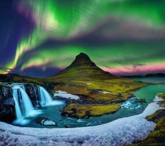 Chasing northern lights in Iceland