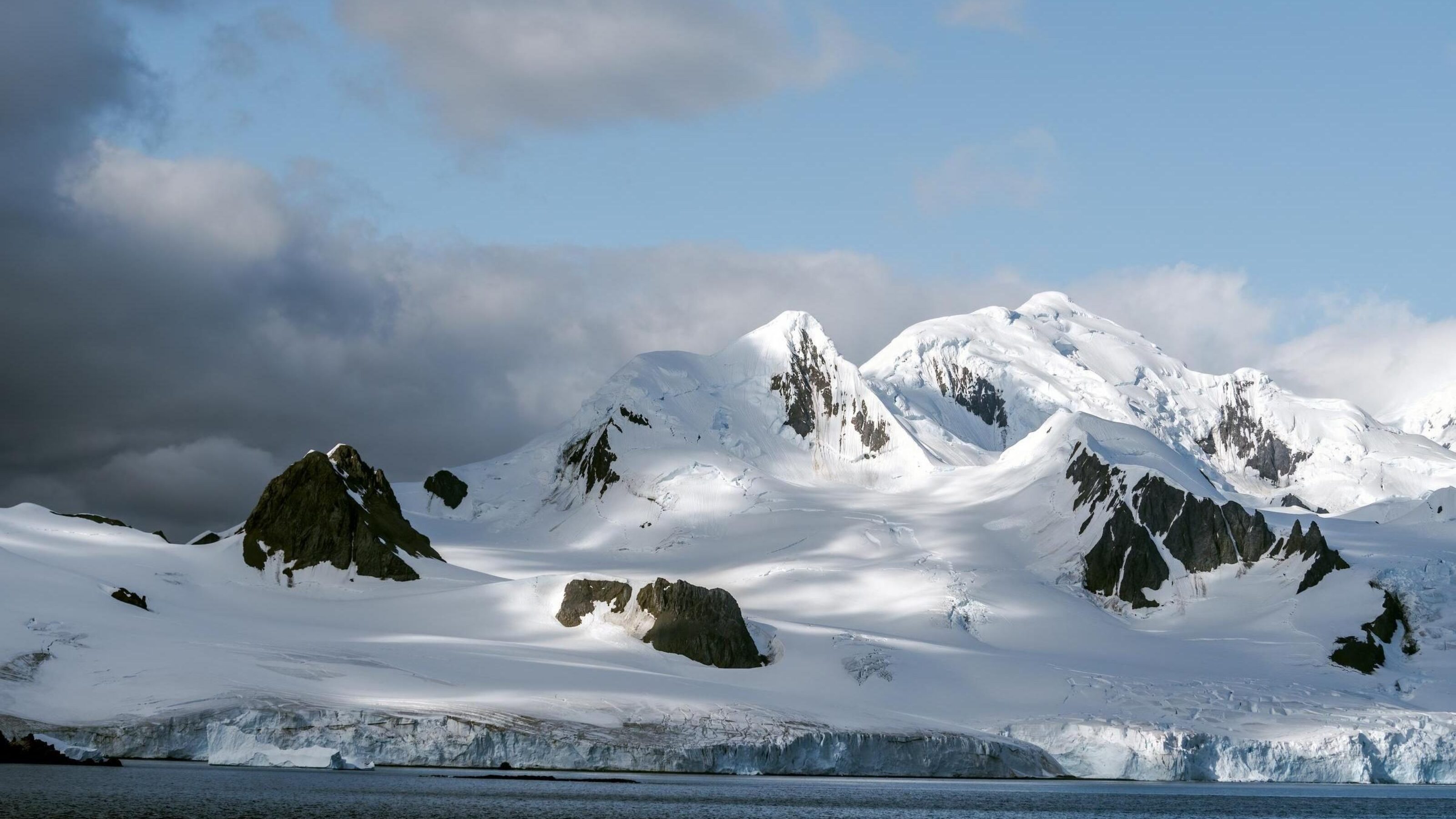 A view of King George Island (Waterloo Island) in the South Shetland Islands.