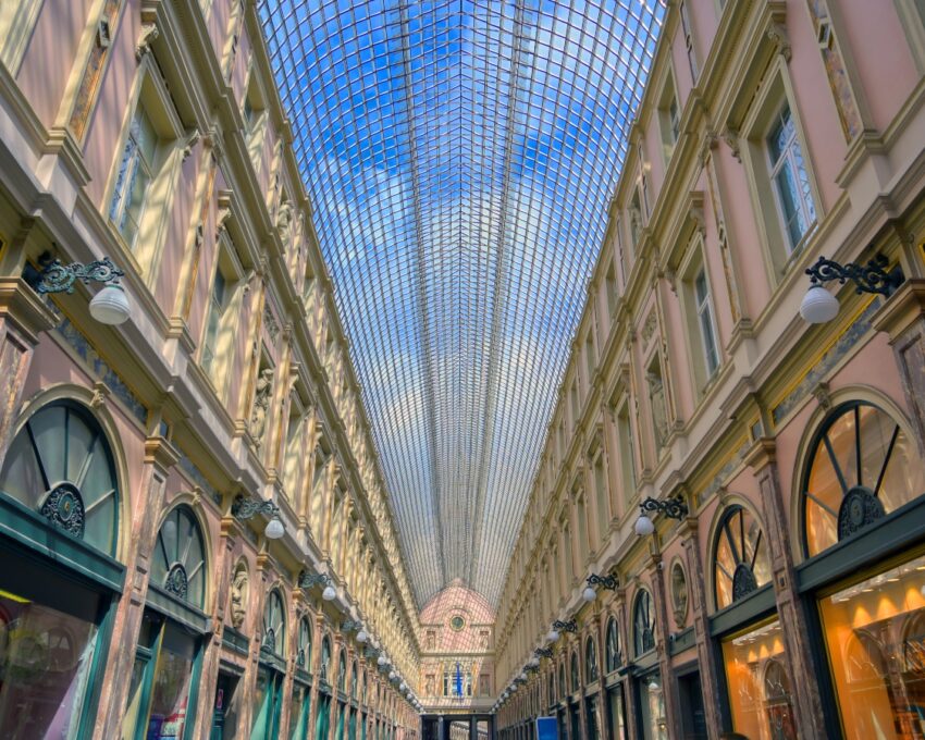 A historical tour of downtown Brussels