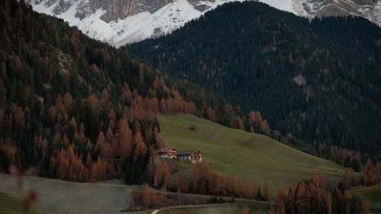 September in the Dolomites_ Free use under Pexels
