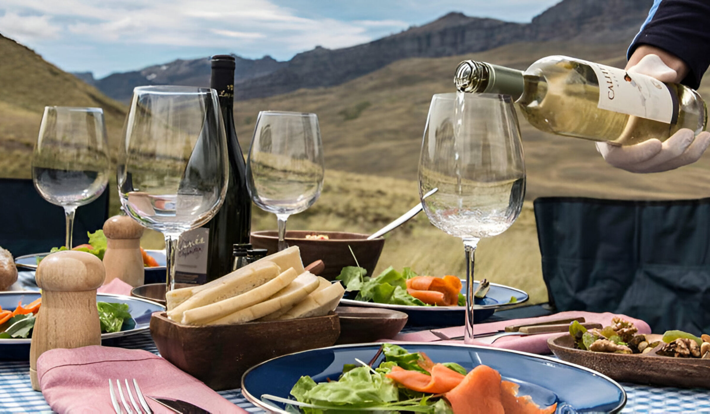 Resized picnic experience in Chile