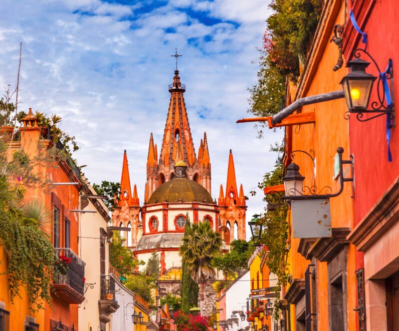 Aldama Street Parroquia Archangel church Dome Steeple San Miguel de Allende, Mexico. Parroaguia created in 1600s.