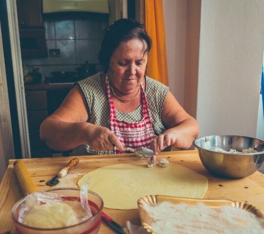 A cooking class in a Florentine family home