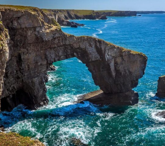The Green Bridge of Wales stone archway