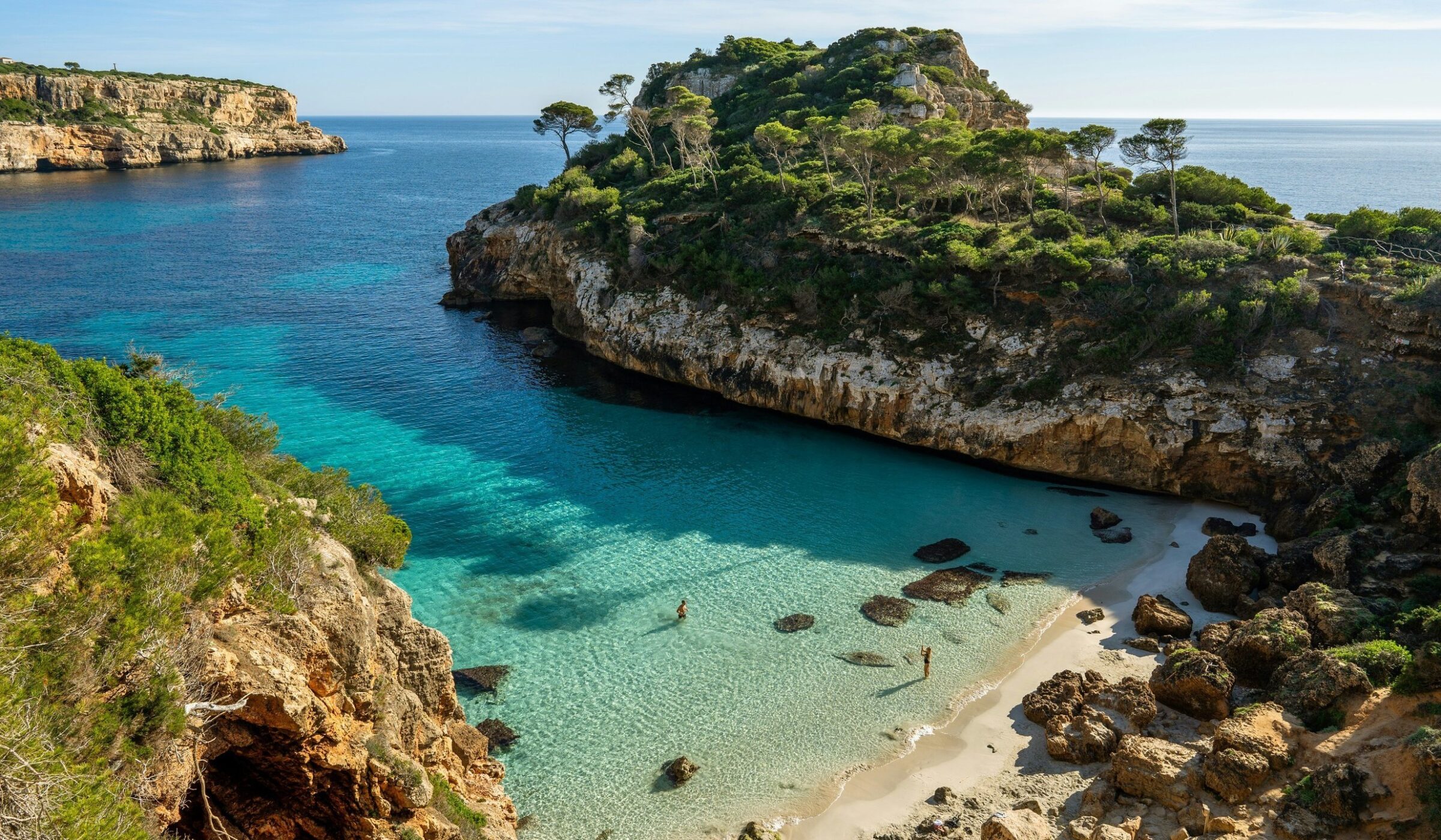 mallorca mediterranean honeymoon trip