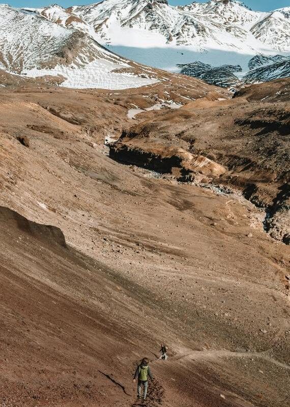 hiking in Iceland family wellness tours